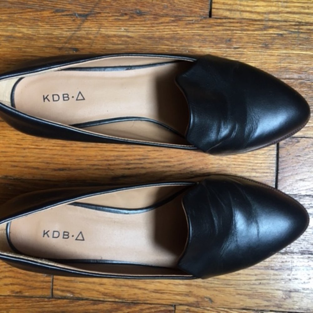 Kelsi Dagger black leather flats